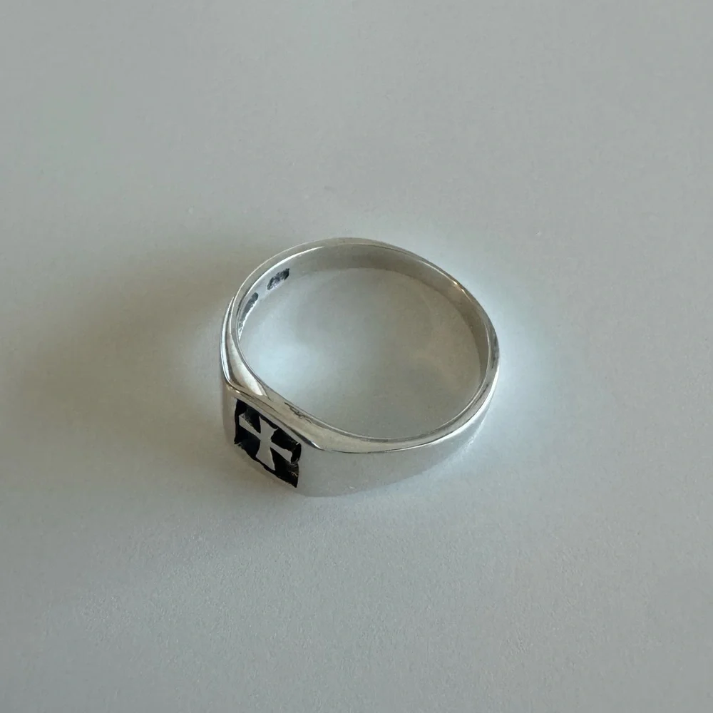 Cross Sterling Silver Ring
